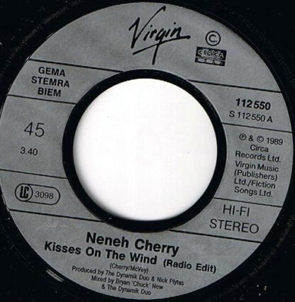 Neneh Cherry ‎– Kisses on the Wind (7"si Germany 1989) - Image 3