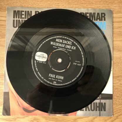 Paul Kuhn ‎– Mein Dackel Waldemar und Ich (7"si NL 1964) Very Rare Dutch-issue!! - Image 3